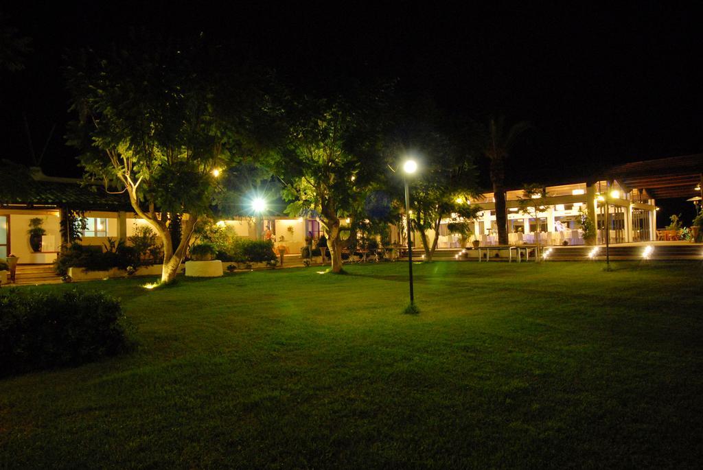 מנפי Il Vigneto Resort מראה חיצוני תמונה